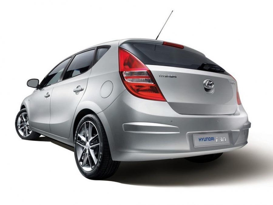  Hyundai i30 2007 года  (фото 9 из 33)